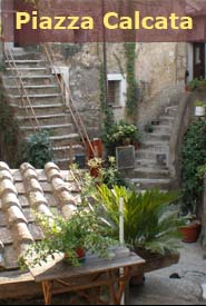 Piazza Calcata